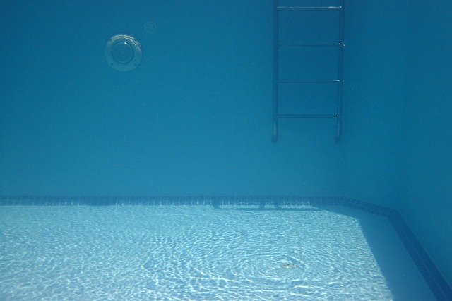 osamělý bazén